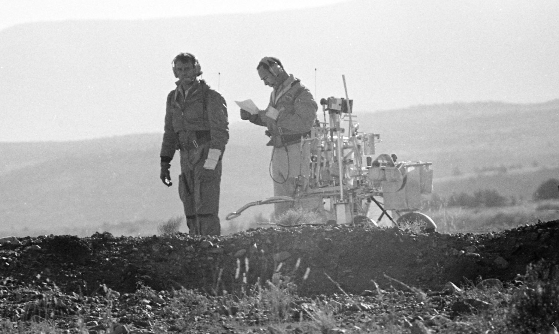 Apollo 14 astronaut training in Arizona